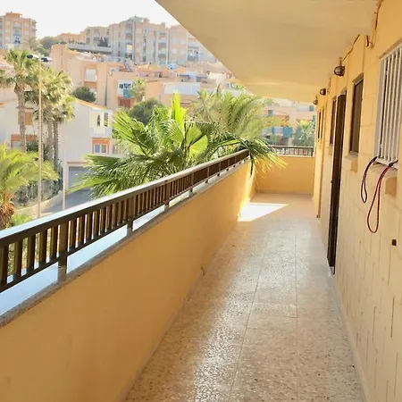 в 50 м от моря La Mata - *