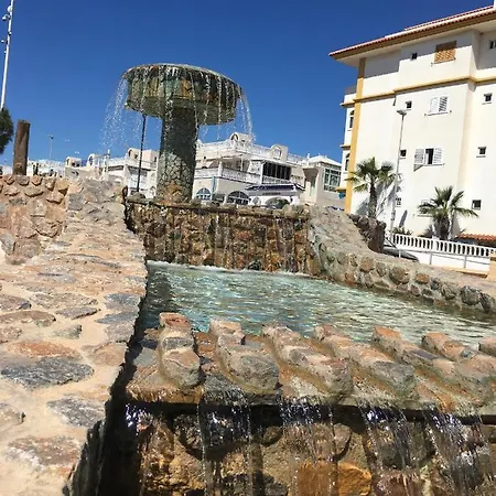 в 50 м от моря La Mata - 公寓